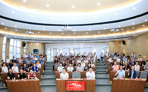 尊龙凯时 - 人生就是搏!电气2021核心伙伴共赢大会隆重举行！